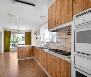 Thinking of selling? Contact our agent - Photo 4