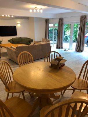 3 Bed Detached House, Elm Bank Drive, NG3 - Photo 1