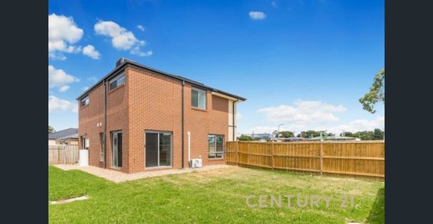 Family Comfort in a Peaceful Court Location - Photo 1