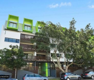 MGM MARTIN – ONE BEDROOM APARTMENT - Photo 2