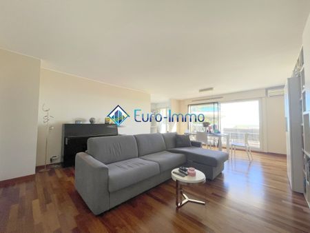 Location Appartement 4 pièces 100m² BEAUSOLEIL 06240 - Photo 3