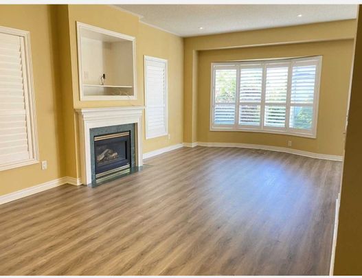 For Lease - 552 Melville Avenue, Vaughan, Ontario - Photo 1