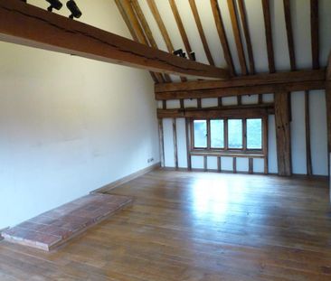3 bedroom barn conversion to rent - Photo 2