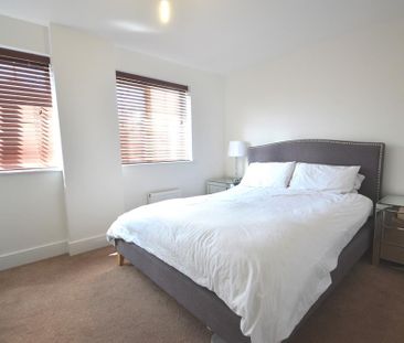 2 bedroom apartment - Photo 3