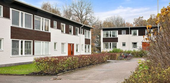 Kvinnebyvägen, Linköping - Photo 2