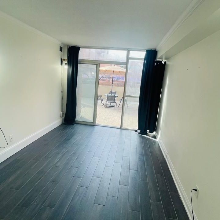 For Lease - 265 Enfield Place Unit# 204, Mississauga, Ontario - Photo 1