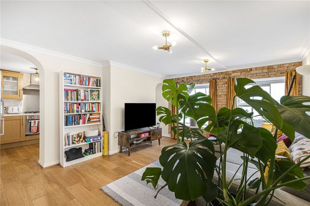 Teesdale Close, Cambridge Heath, London, E2 6PQ - Photo 1