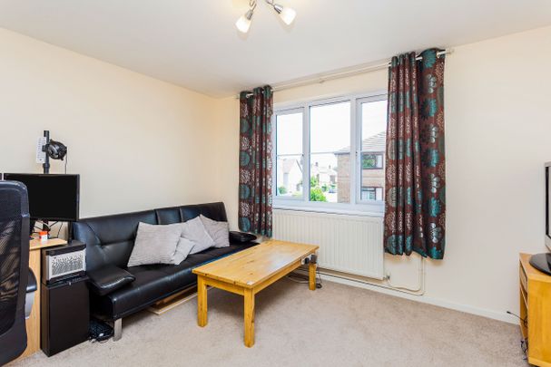 1 bedroom apartment to rent Gordon Close, Haywards Heath, RH16 - Photo 1