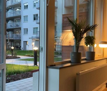 Blommelundsallén, Norrköping - Photo 1