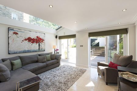 4 bedroom terraced house to rent - Photo 2