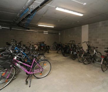 Gelijkvloers app., twee slpk, zonnig terras in centrum te Averbode - Photo 6