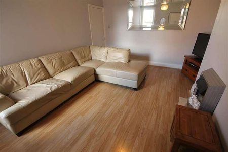 Bayswater Road, Newcastle Upon Tyne, NE2 - Photo 2
