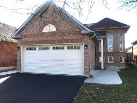 For Lease - 110 Springview Drive, Brampton, Ontario - Photo 3
