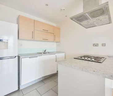 Icona Building, Stratford, E15 - Photo 1