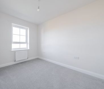 Southwold Drive, Peterborough, Hampton Beach - Photo 6