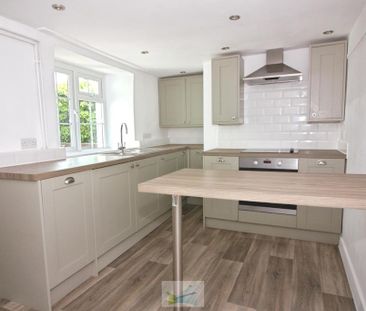 2 bedroom maisonette to rent - Photo 3