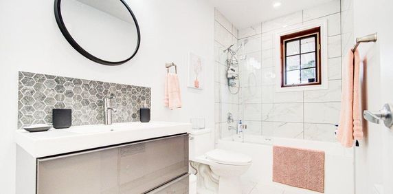 Haut d'un duplex (3 chambres) Ahuntsic - Photo 2