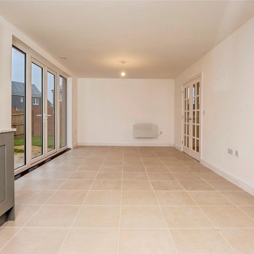 4 bedroom house to rent Primrose Way, Pershore, Worcestershire, WR10 - Photo 1