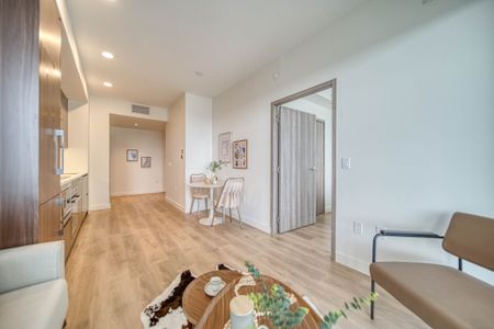 For Lease - 85 Mcmahon Drive Unit# 1515, Toronto, Ontario - Photo 3