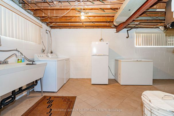 For Lease - 17 Garthdale Court, Toronto, Ontario - Photo 1