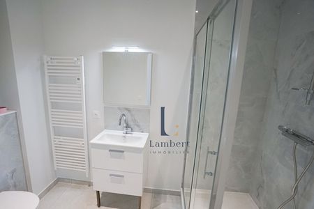 Location Appartement 1 pièce 26m² - Photo 2