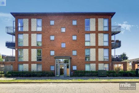 2 bedroom apartment to rent - Photo 2