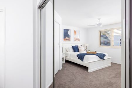 Fully furnished luxury 4-bedroom 3-bathroom home on the coast in Salamander Bay - Photo 4