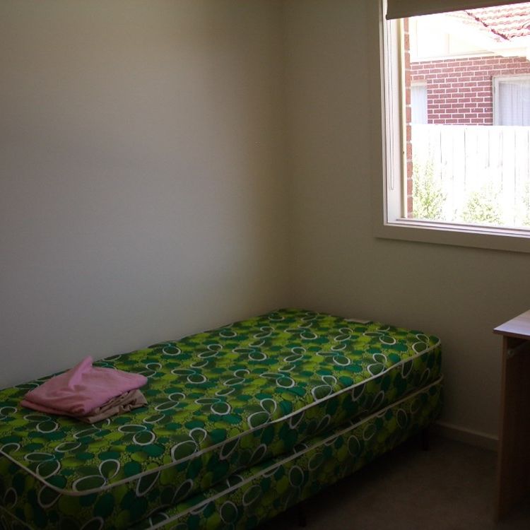 5-bedroom shared house, Bennett Street - Photo 1