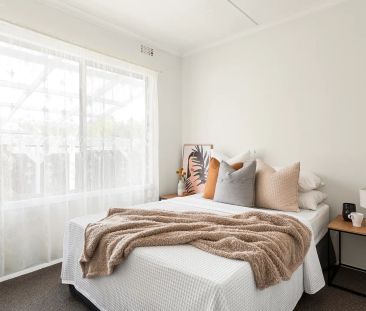 Comfortable Charm - Photo 1