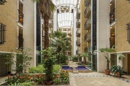 High Timber Street, St Pauls, EC4V - Photo 4