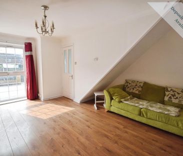 2 bedroom terraced house to rent - Photo 2