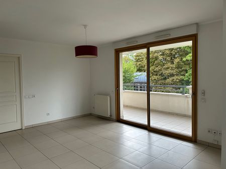 Location appartement 3 pièces, 65.82m², Bry-sur-Marne - Photo 3