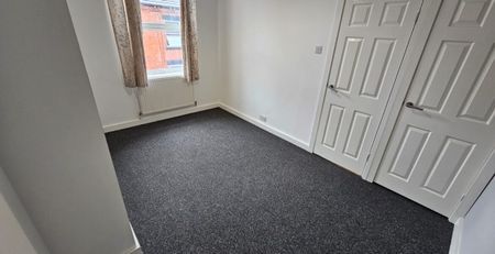 Noster View, Beeston, Leeds, LS11 8QQ - Photo 4