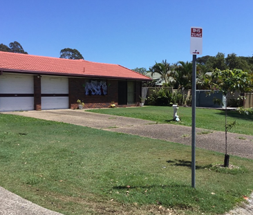 9 Baynes Street, Carindale, QLD - Photo 3