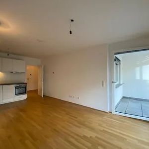 2-Zimmer-Wohnung mit Balkon I U3 Schweglerstraße - Photo 1