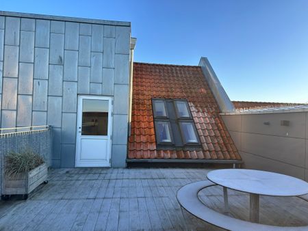 Hyggelig 1-værelses lejlighed med charme og lysindfald - Photo 4