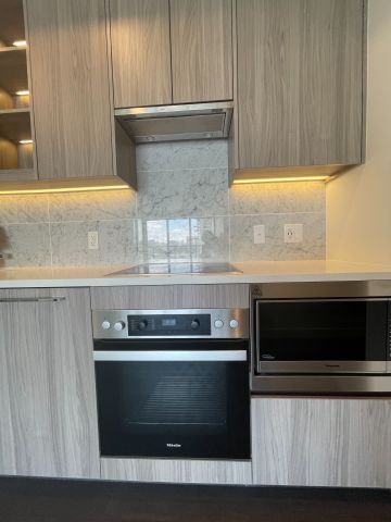 For Lease - 95 Mcmahon Drive Unit# 1509, Toronto, Ontario - Photo 2