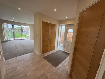 2 bedroom bungalow to rent - Photo 4