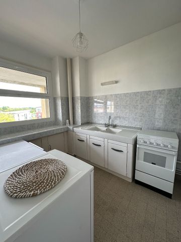 Location Appartement 1 pièce 26m² - Photo 4