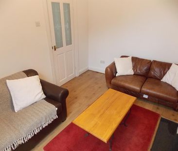 4 bedroom terraced house to rent - Photo 4