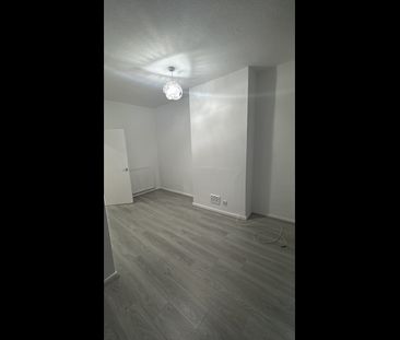 1 Bed Terraced House, Sparkbrook Street, CV1 - Photo 5