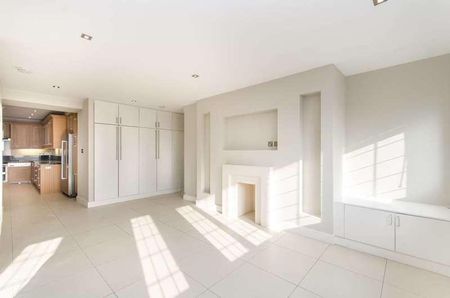 Wellington Road, St John's Wood, NW8 - Photo 2