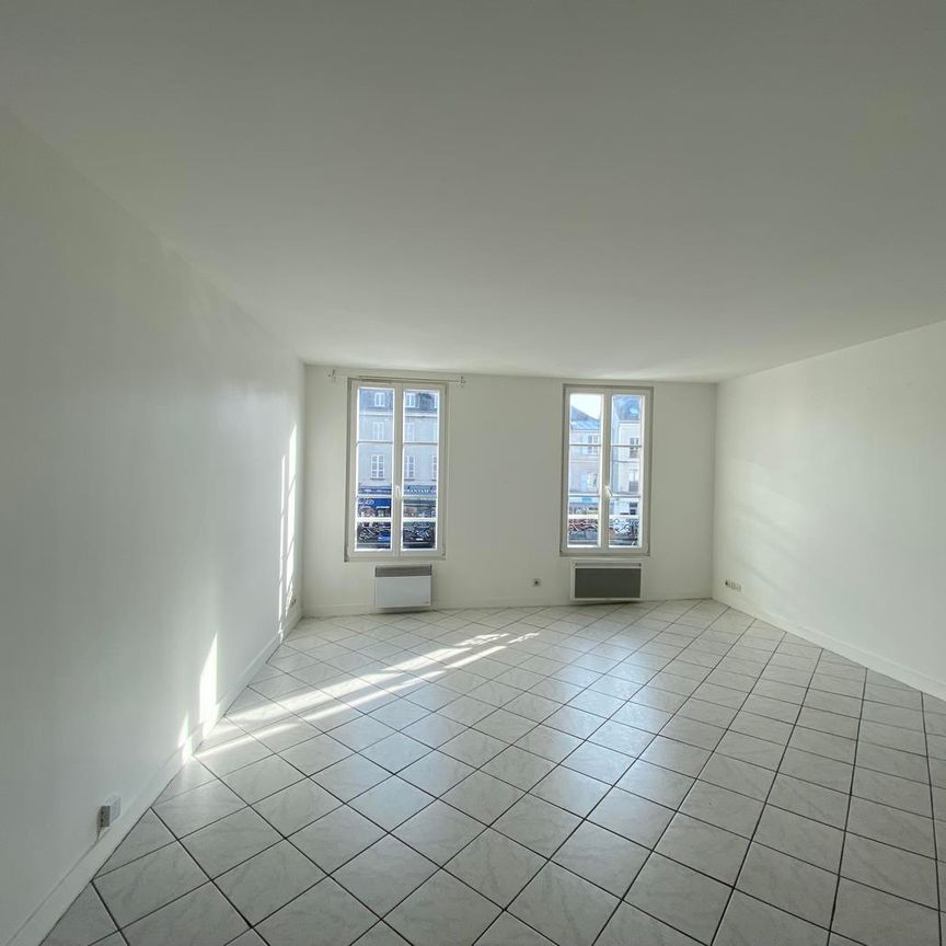 Location Appartement 1 pièce 31m² - Photo 1