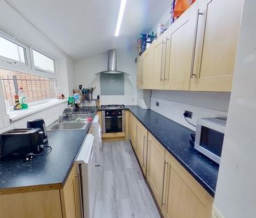 4 bedroom house to rent - Photo 6