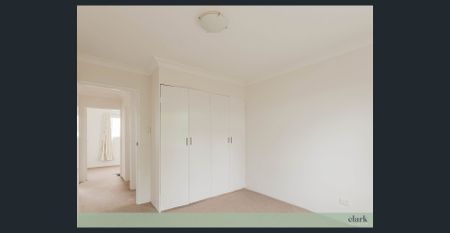 Bright, Breezy & Positioned for Ultimate Convenience - Photo 2