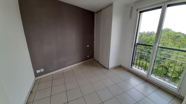 location Appartement T2 DE 39.3m² À ATHIS MONS - Photo 1