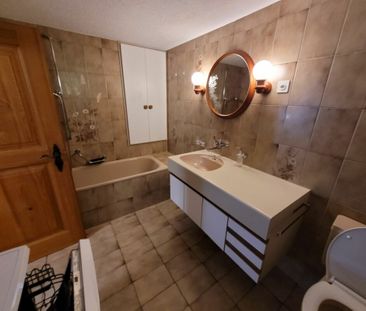 Charmante 3.5 Maisonette-Wohnung im EG mit rustikalem Flair - Photo 4