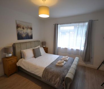 3 bedroom semi-detached house to rent - Photo 4