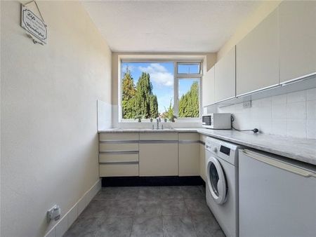 Braids Court, Leicester, LE2 - Photo 4