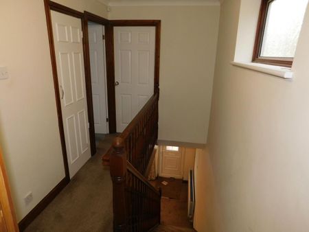 3 bedroom semi-detached house to rent - Photo 4